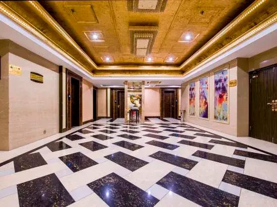 Jinpeng Plaza Hotel Hotel — 3