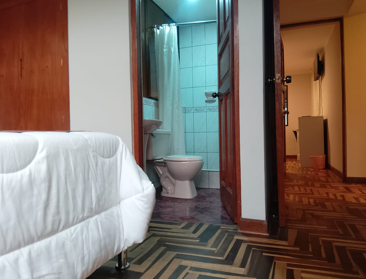 Hostel Tupac Yupanqui house — 5