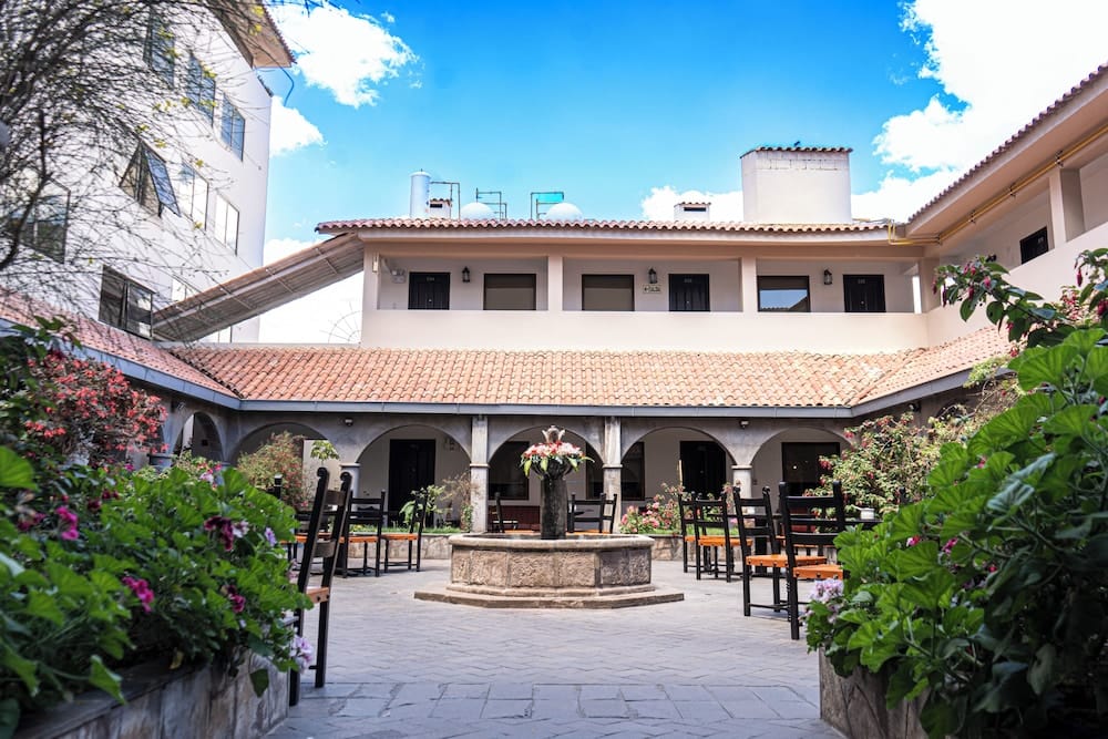 Hotel Jose Antonio — 4