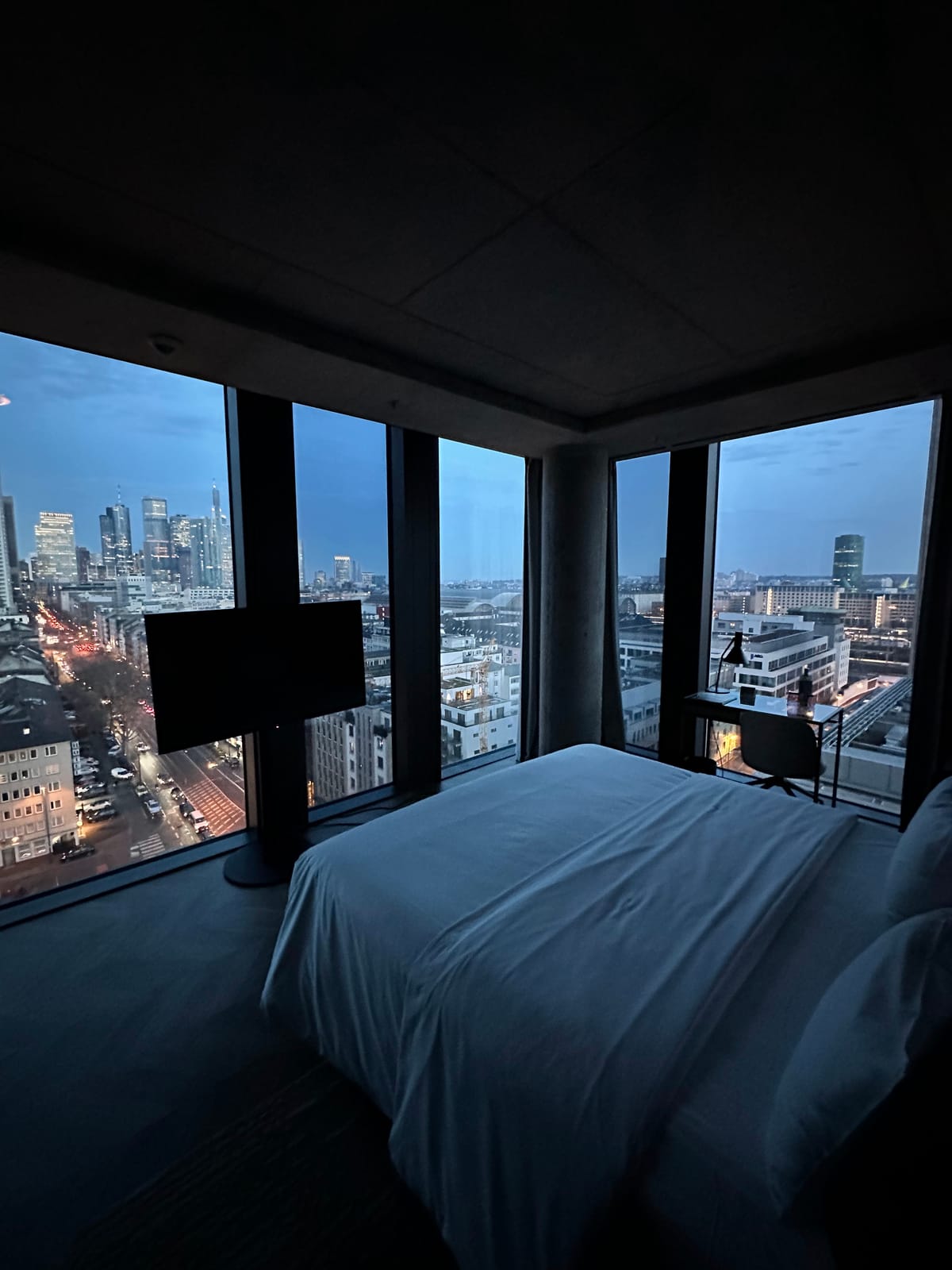 Hotel NH Collection Frankfurt Spin Tower — 1