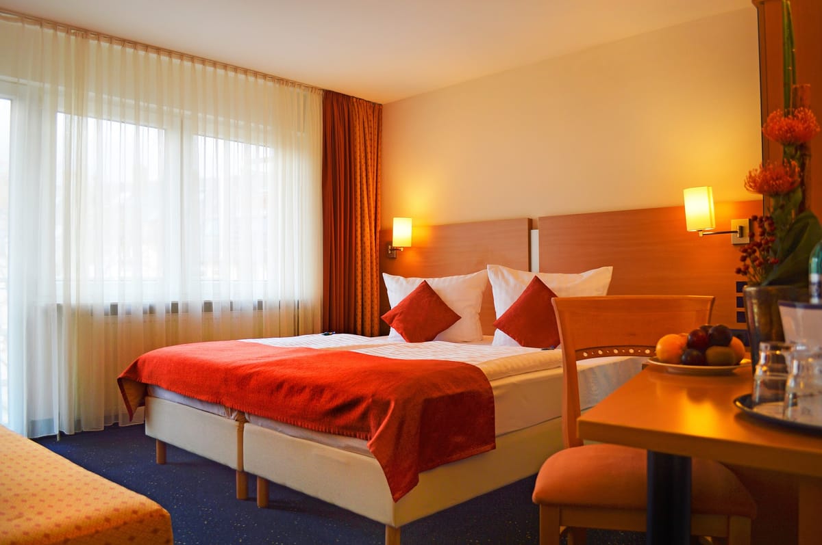 Hotel Plaza Frankfurt — 3