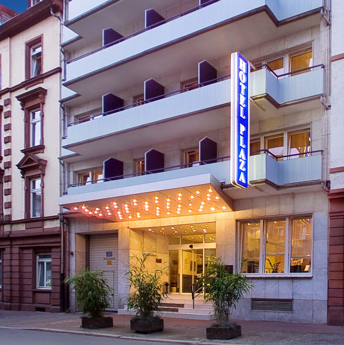 Hotel Plaza Frankfurt — 4