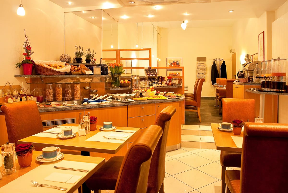 Hotel Plaza Frankfurt — 5