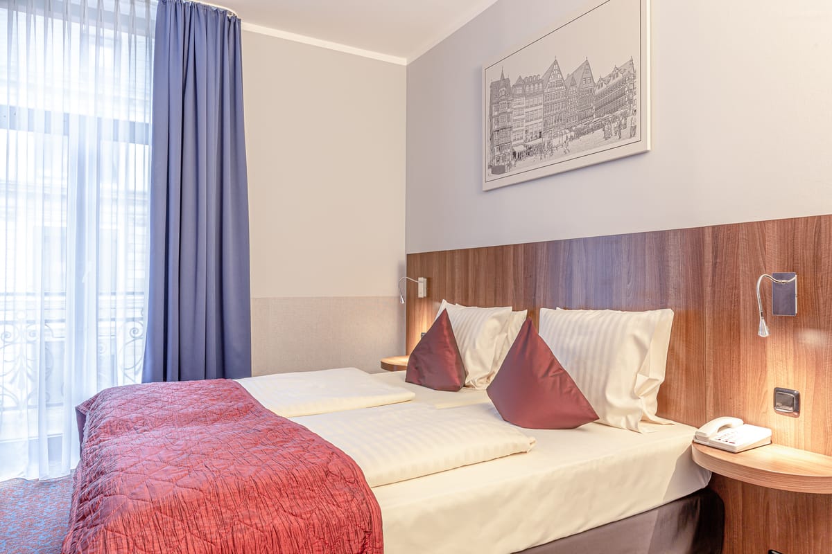Ramada Hotel Frankfurt — 2