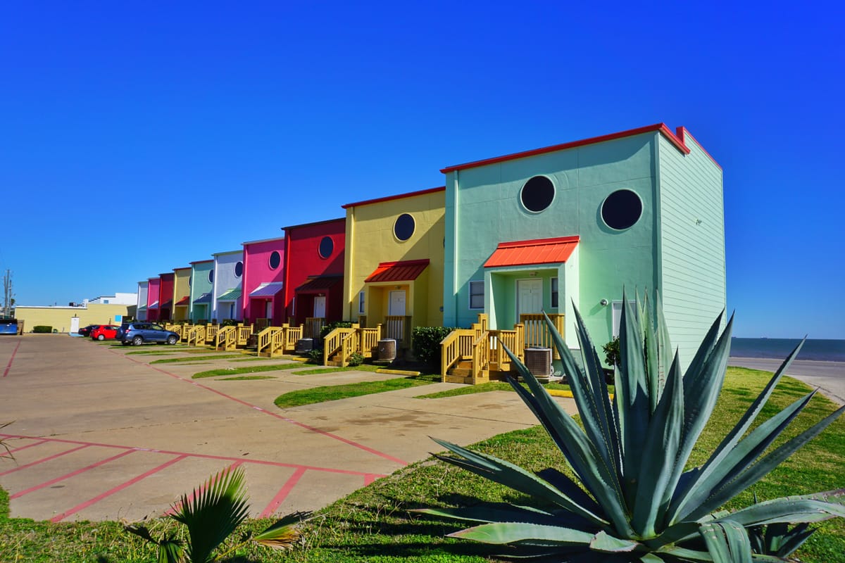 FOUR SEASONS ON THE GULF — 3