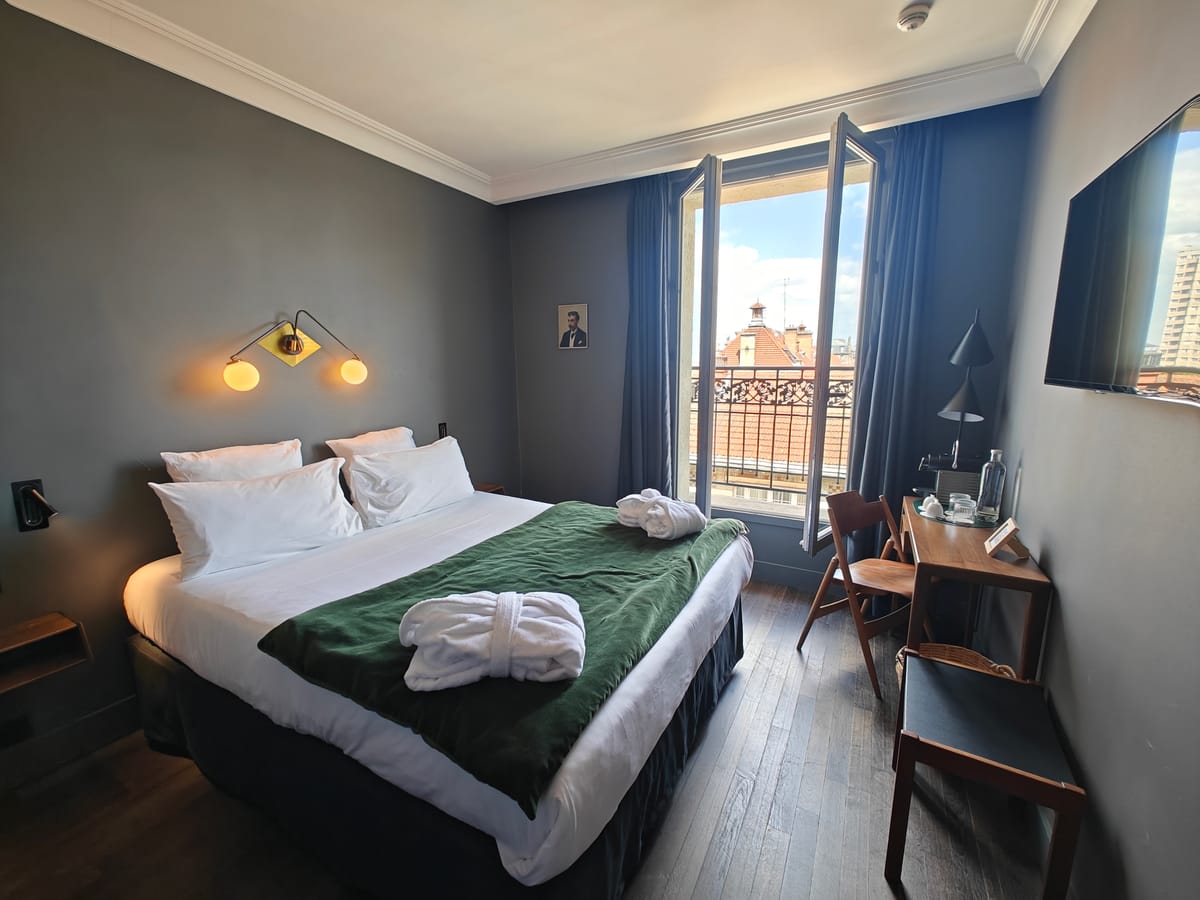 C.O.Q Hotel Paris — 4