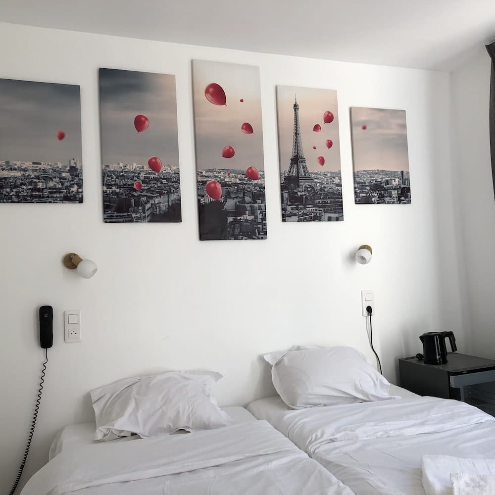 Hotel De Bordeaux — 4