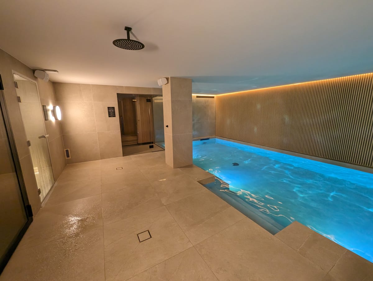 Hôtel ESTÉ- Paris- 10e arrondissement — 2
