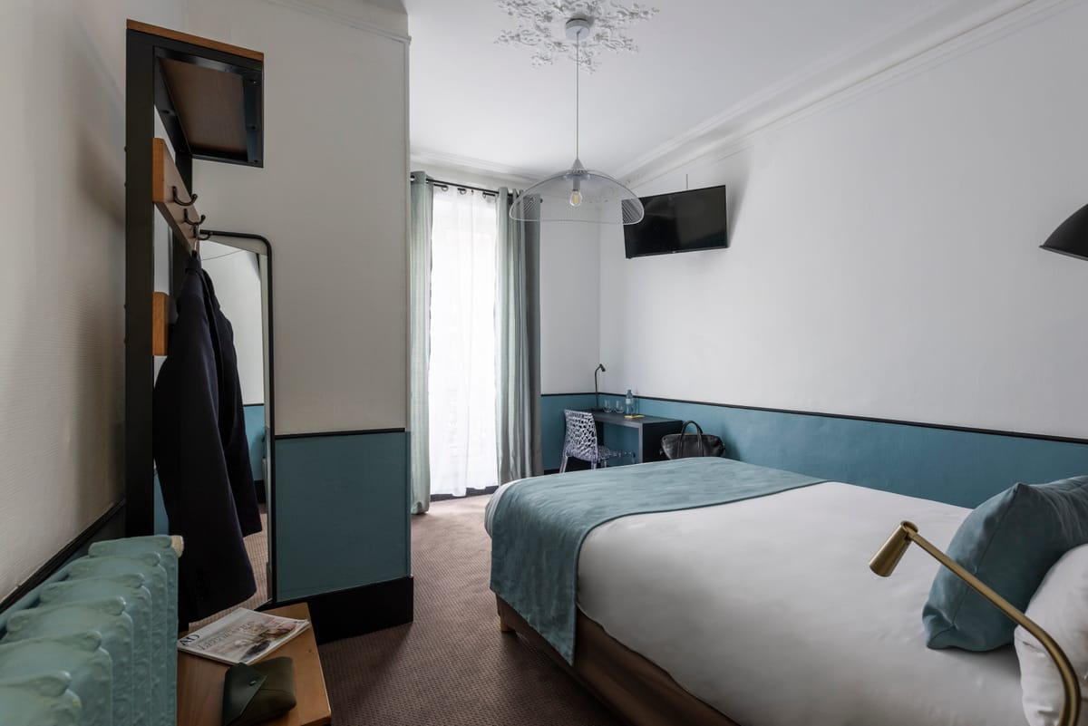 Lennon Hotel — 3