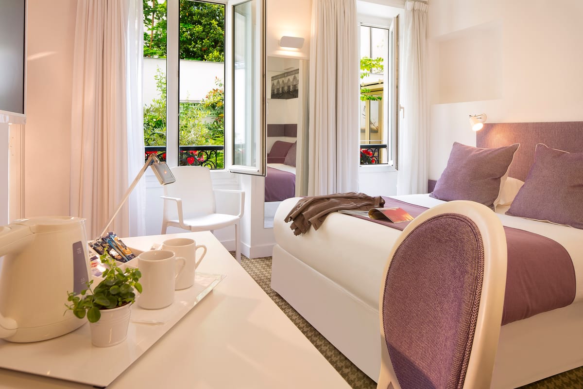 Hôtel Mistral — 1