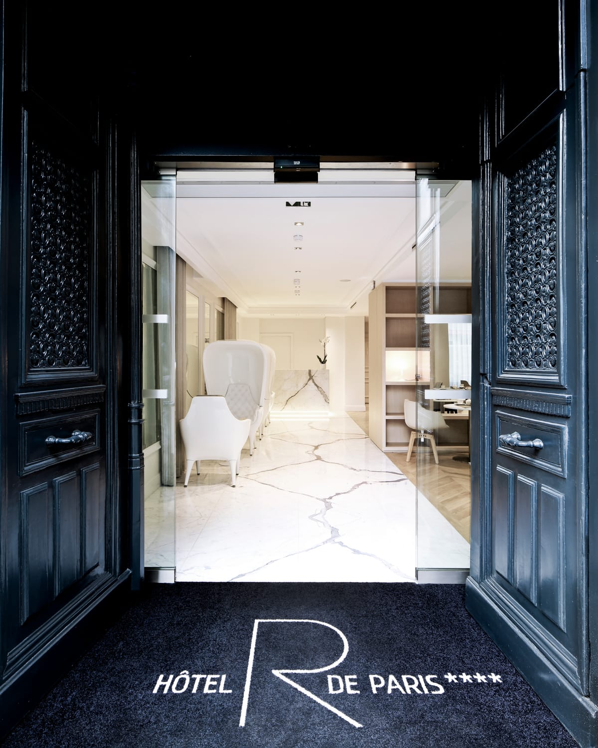 Hôtel R de Paris — 4
