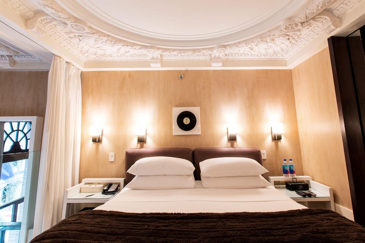 City Club Hotel — 1