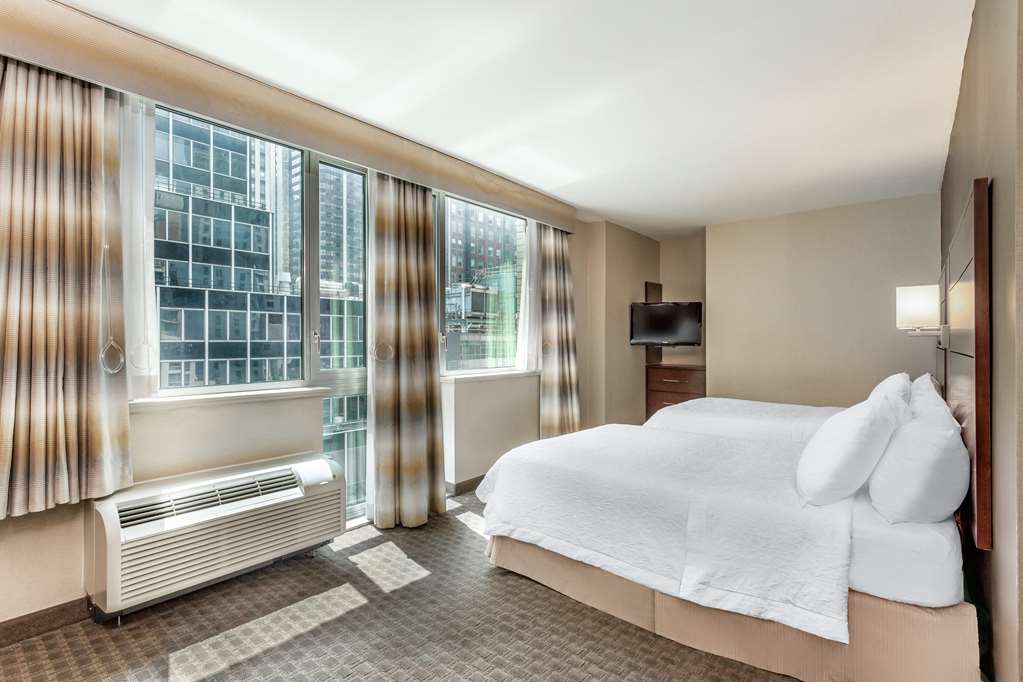 Hampton Inn Manhattan Grand Central — 2