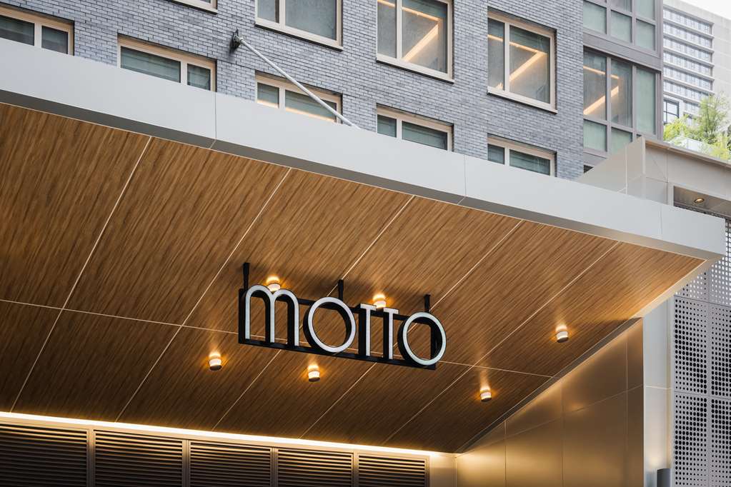 Motto by Hilton New York City Times Square — 2