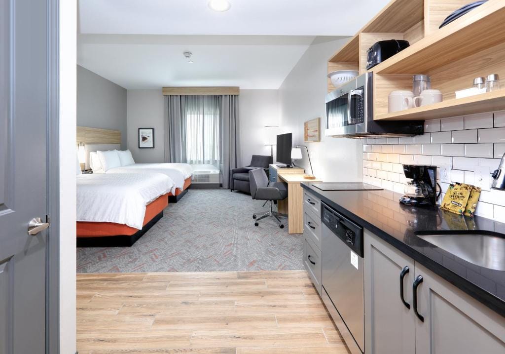 Candlewood Suites DFW West - Hurst by IHG — 5
