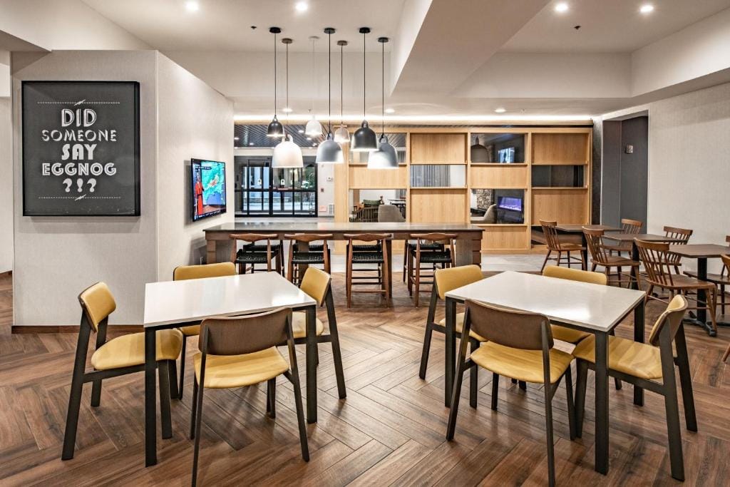 Fairfield Inn & Suites Fort Worth Northeast — 5