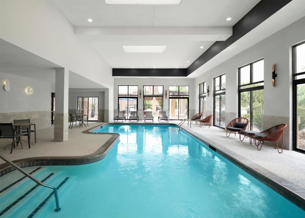 Hampton Inn & Suites Dallas-DFW Airport Hurst — 4