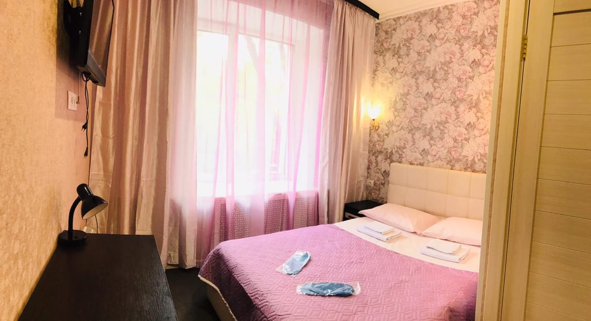 Otel' Persheron — 3