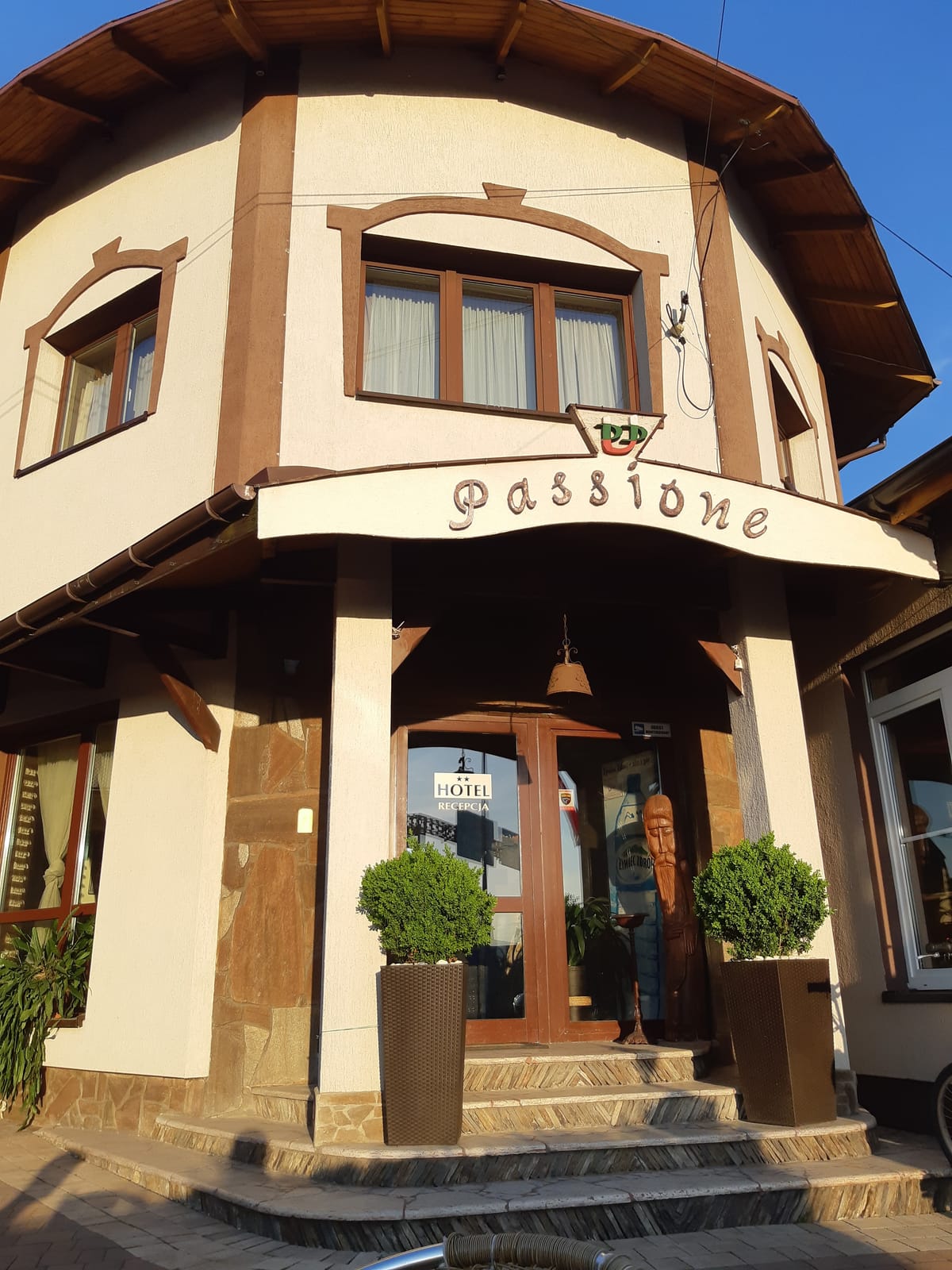 Hotel Passione — 2