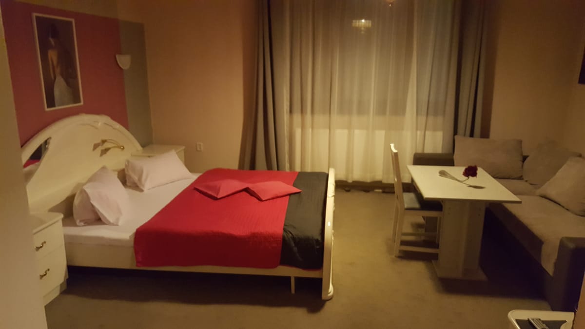 Hotel Passione — 3