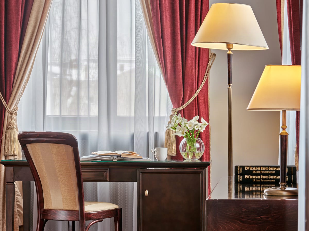 Hotel President — 5