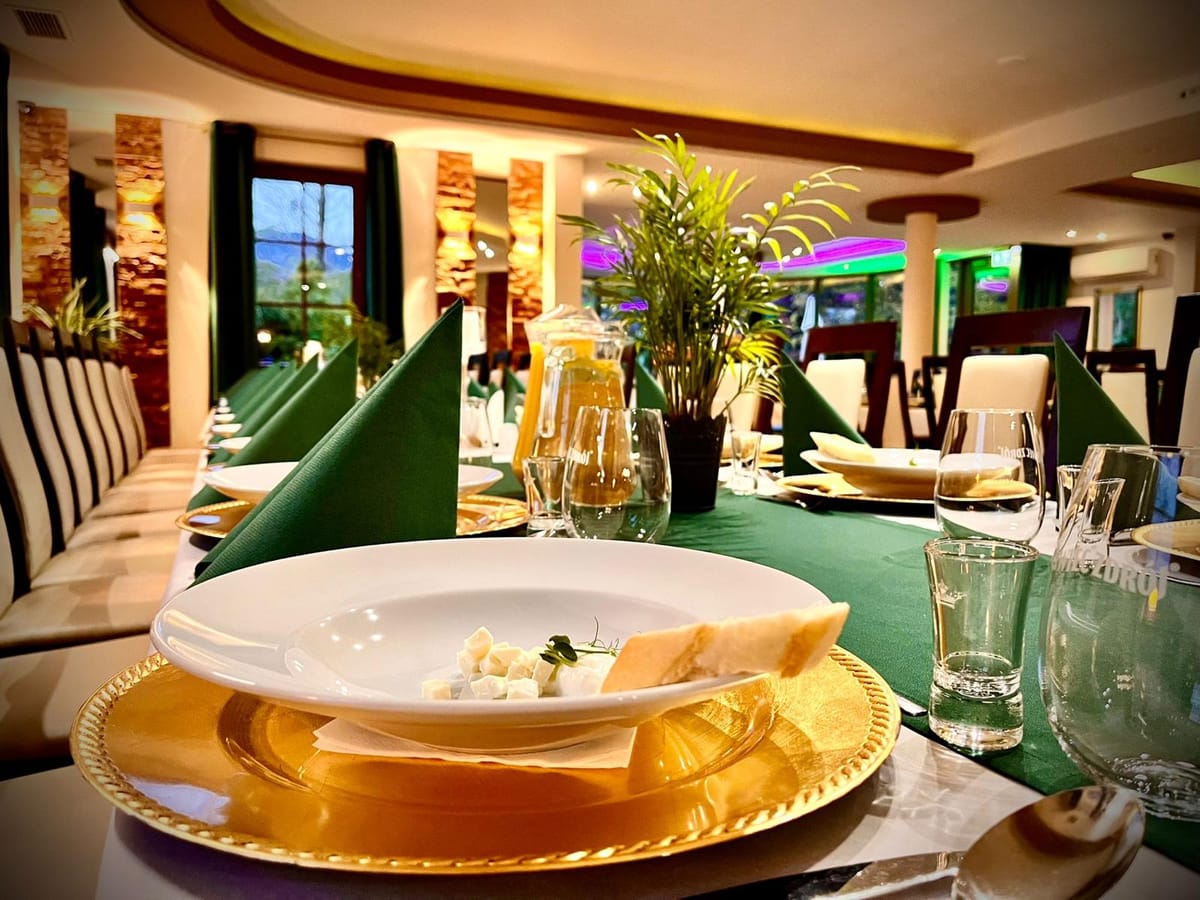Restauracja Sahara i Hotel — 3