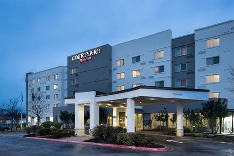 Courtyard by Marriott Austin Parmer/Tech Ridge — 1