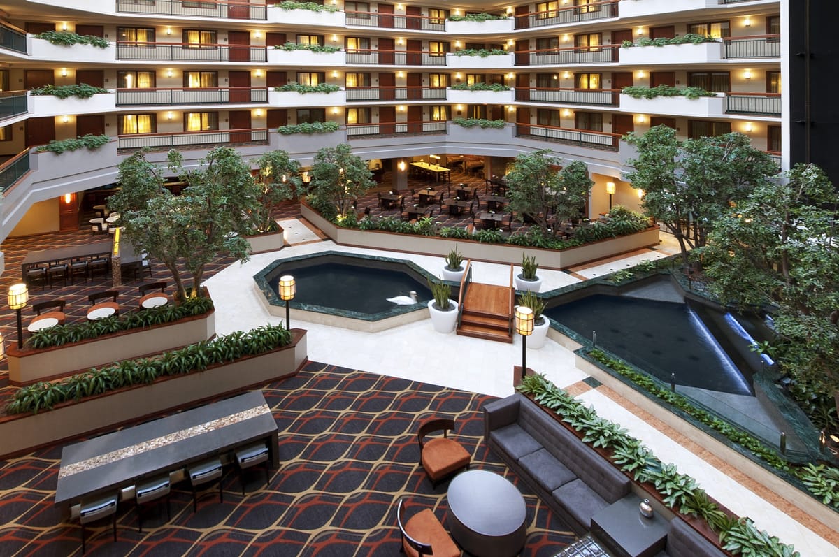 Embassy Suites by Hilton Austin Arboretum — 1