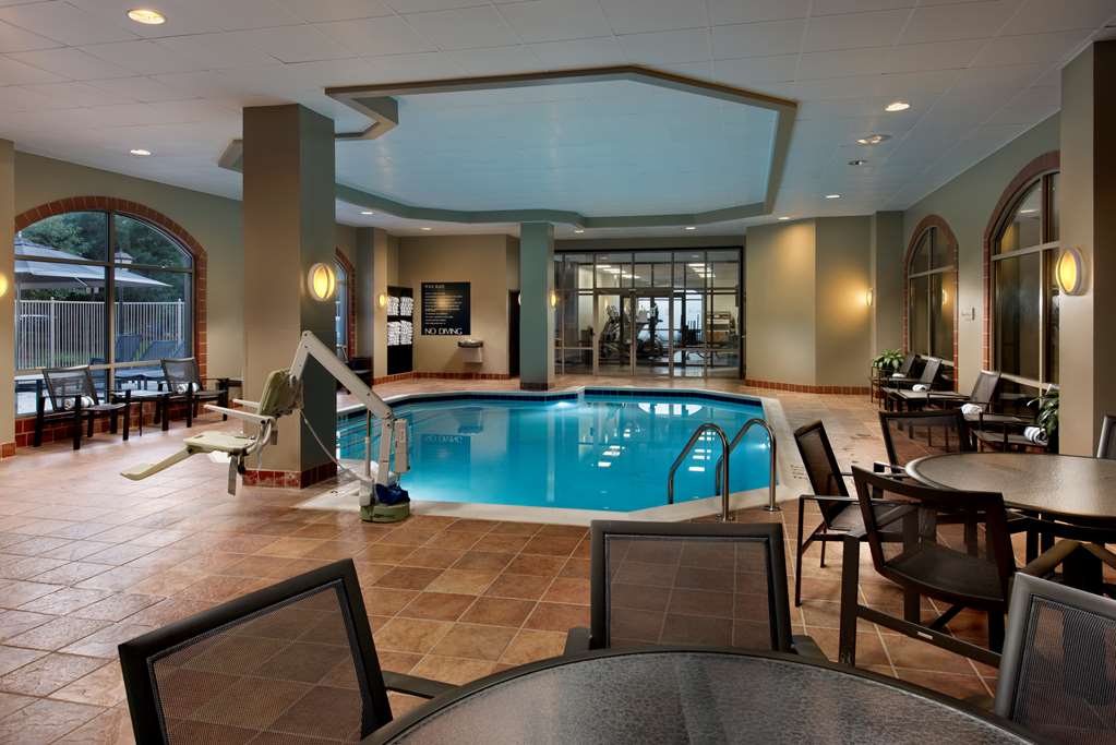 Embassy Suites by Hilton Austin Arboretum — 2