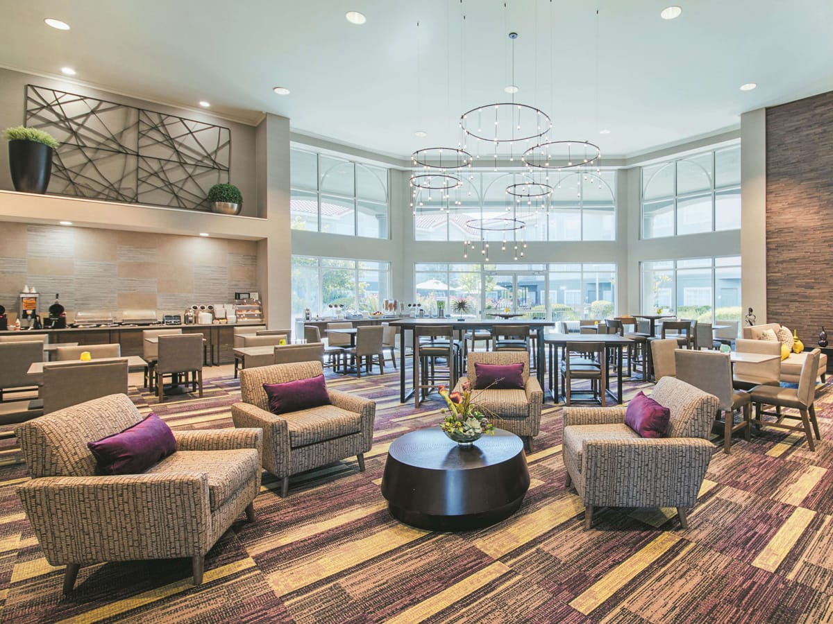La Quinta Inn & Suites by Wyndham Austin Near the Domain — 1