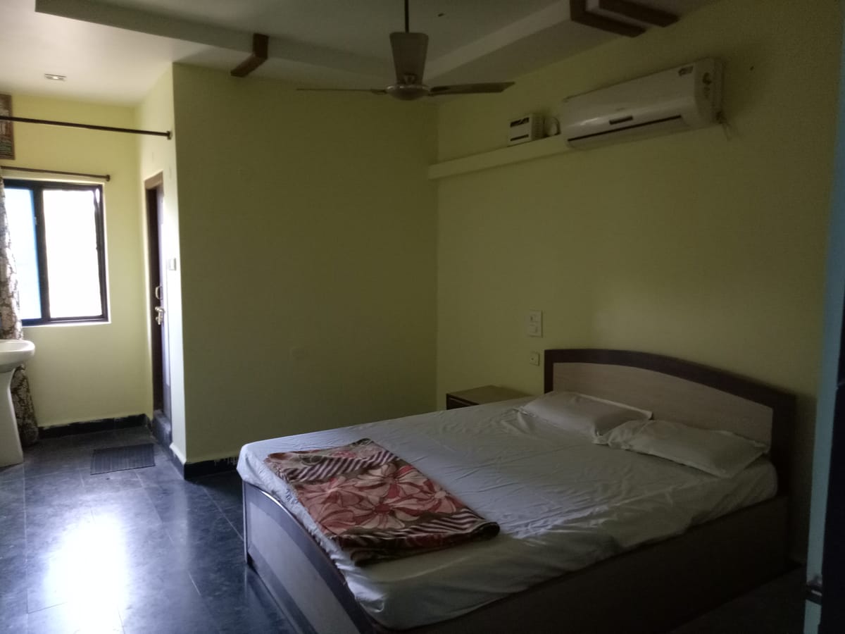 Srinath Residency lodge Kondagattu — 3