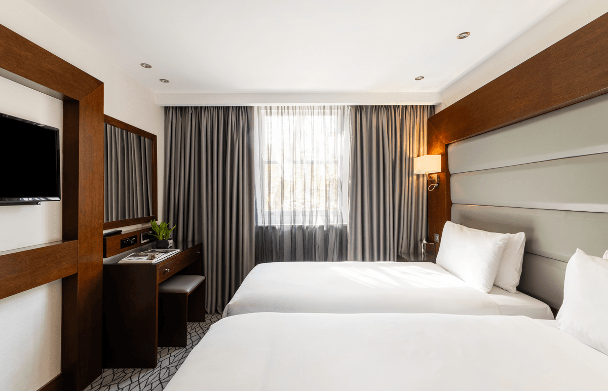 Park Grand Paddington Court — 1