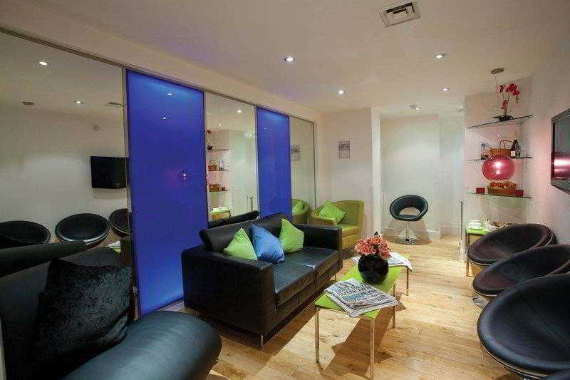 Park Grand Paddington Court — 3