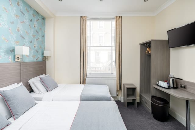 OYO Bakers Hotel London Victoria — 1