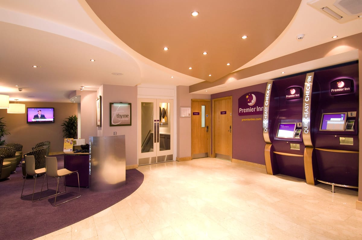 Premier Inn London Victoria hotel — 3