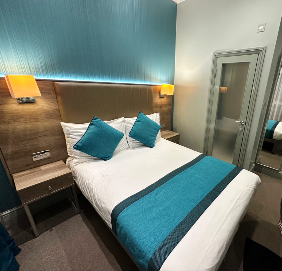 Sidney Hotel London Victoria — 4