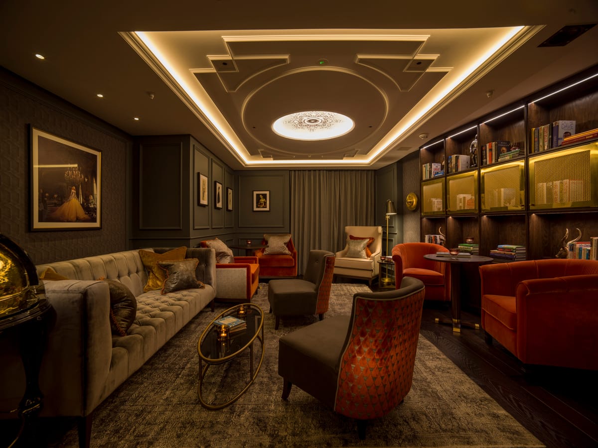 The Guardsman Hotel & Residence — 4