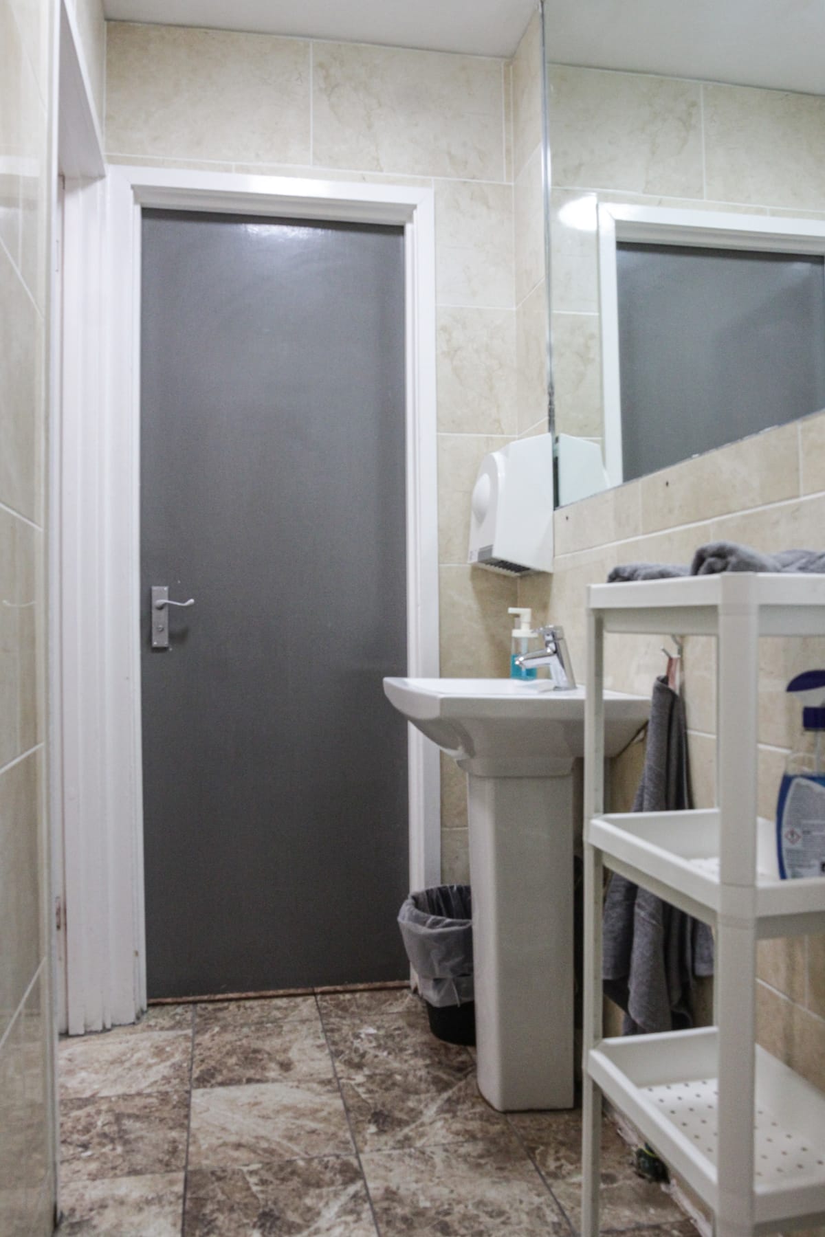 Onefam Waterloo Hostel London — 4