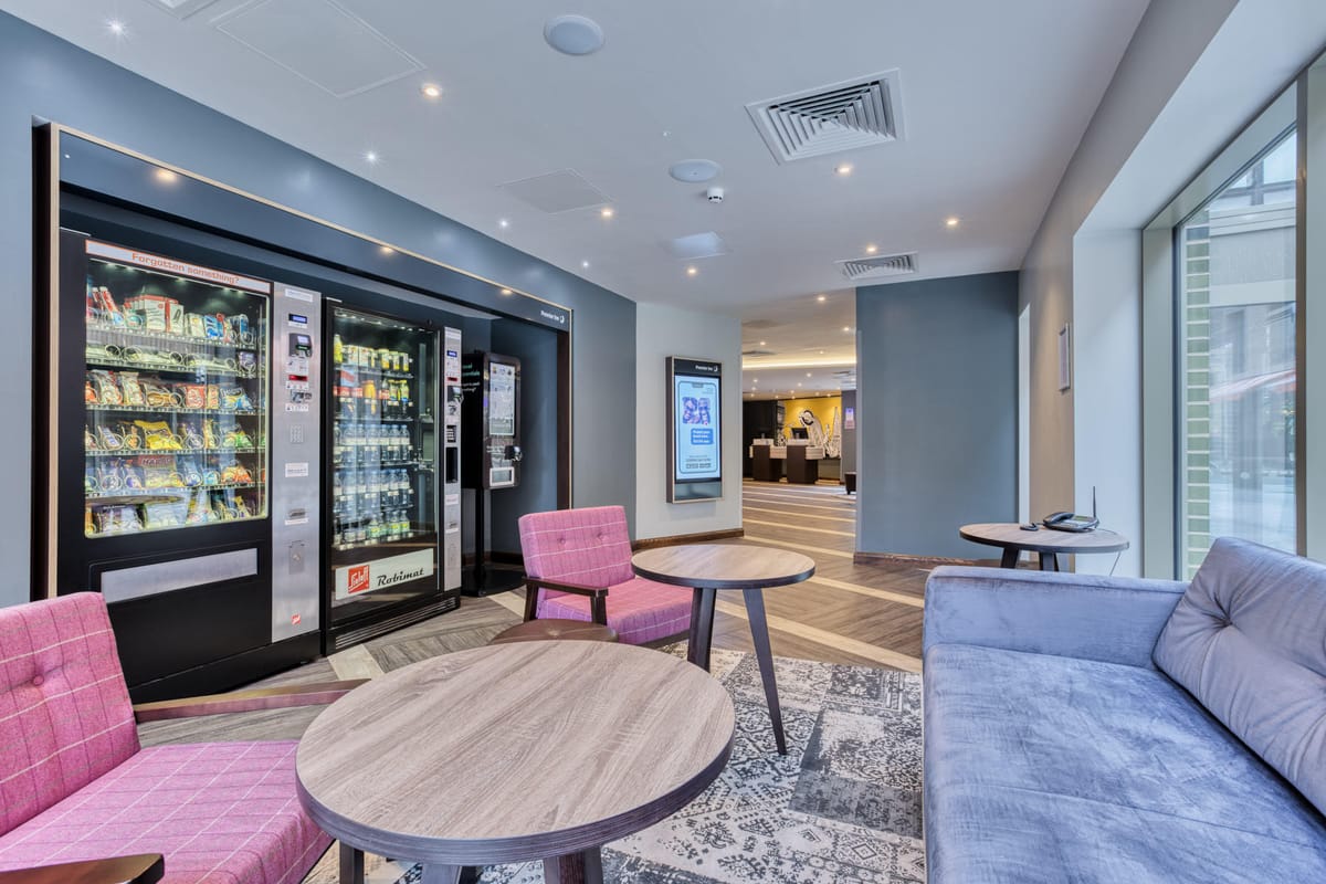 Premier Inn London Southwark (Southwark Station) hotel — 4