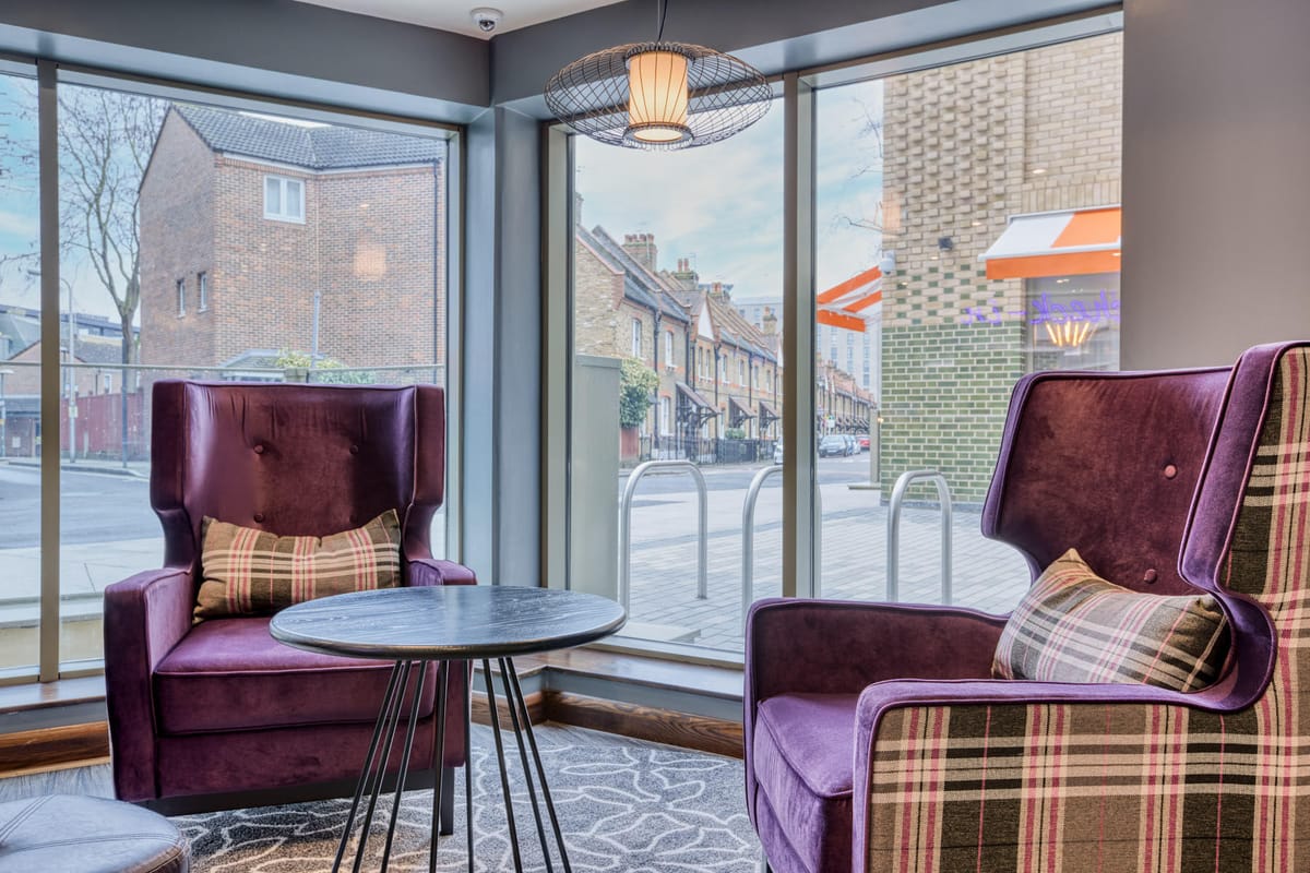 Premier Inn London Southwark (Southwark Station) hotel — 5