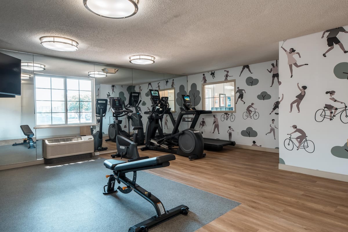 Sonesta Simply Suites Fort Worth Fossil Creek — 4