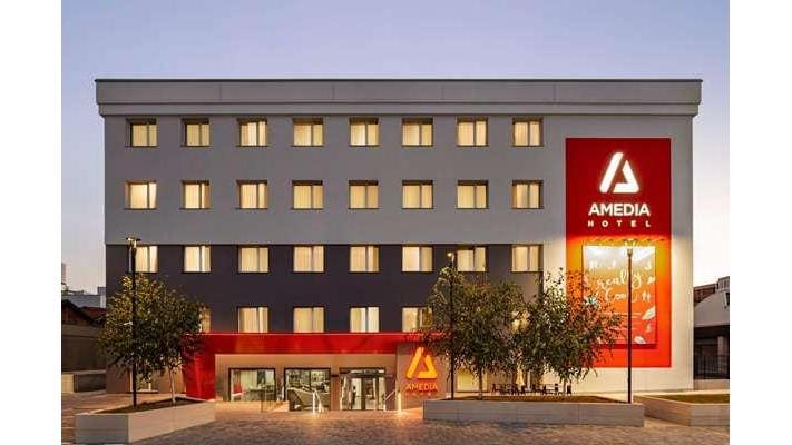 Amedia Milan — 3