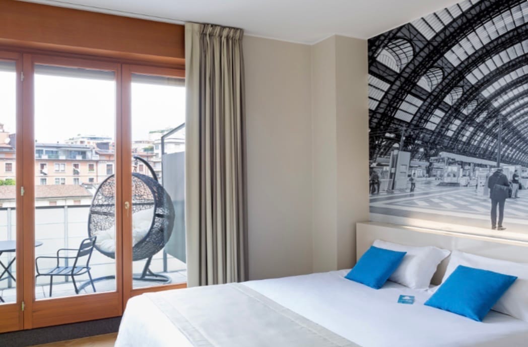 B&B HOTEL Milano Sant'Ambrogio — 1