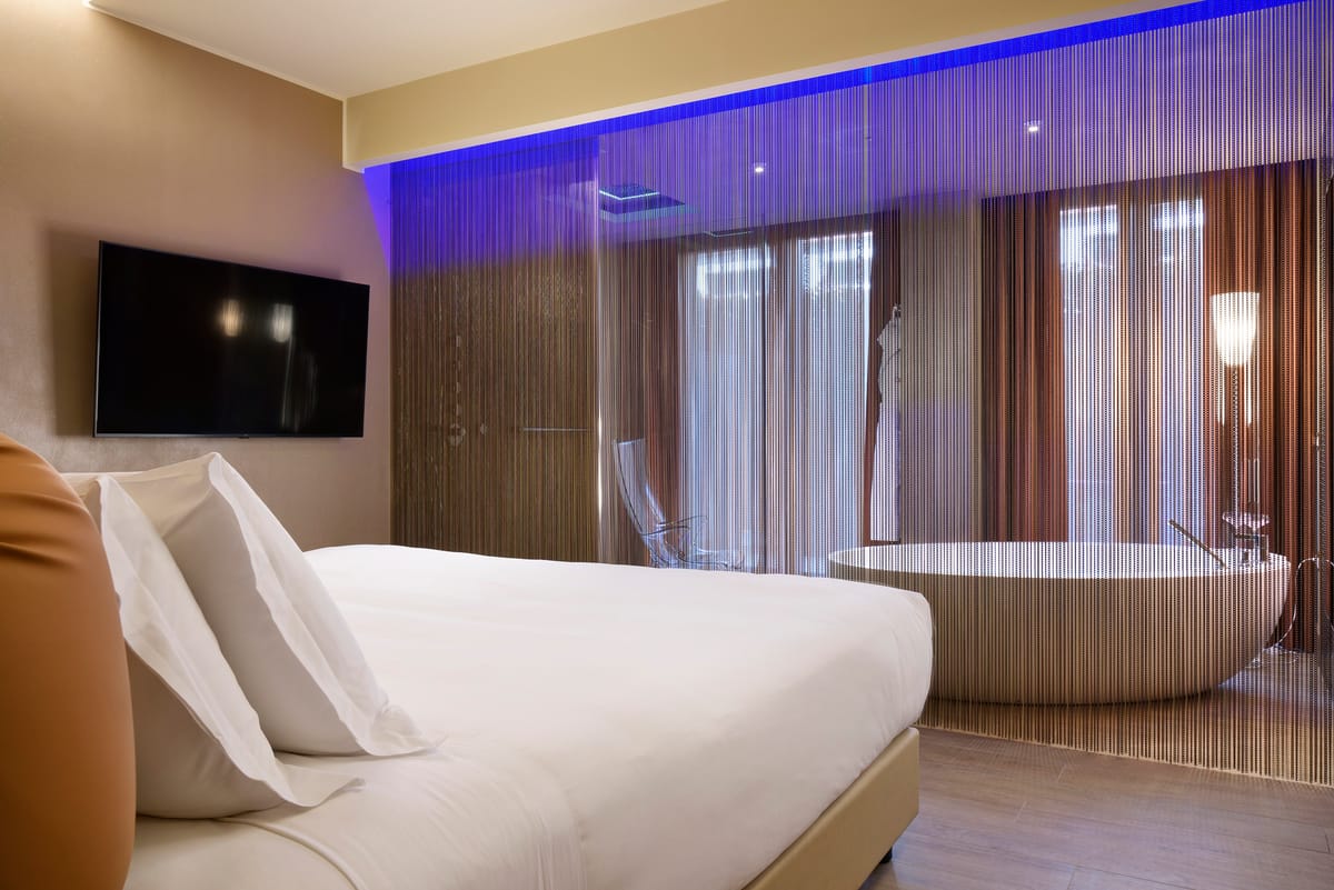 Milan Suite Hotel — 4