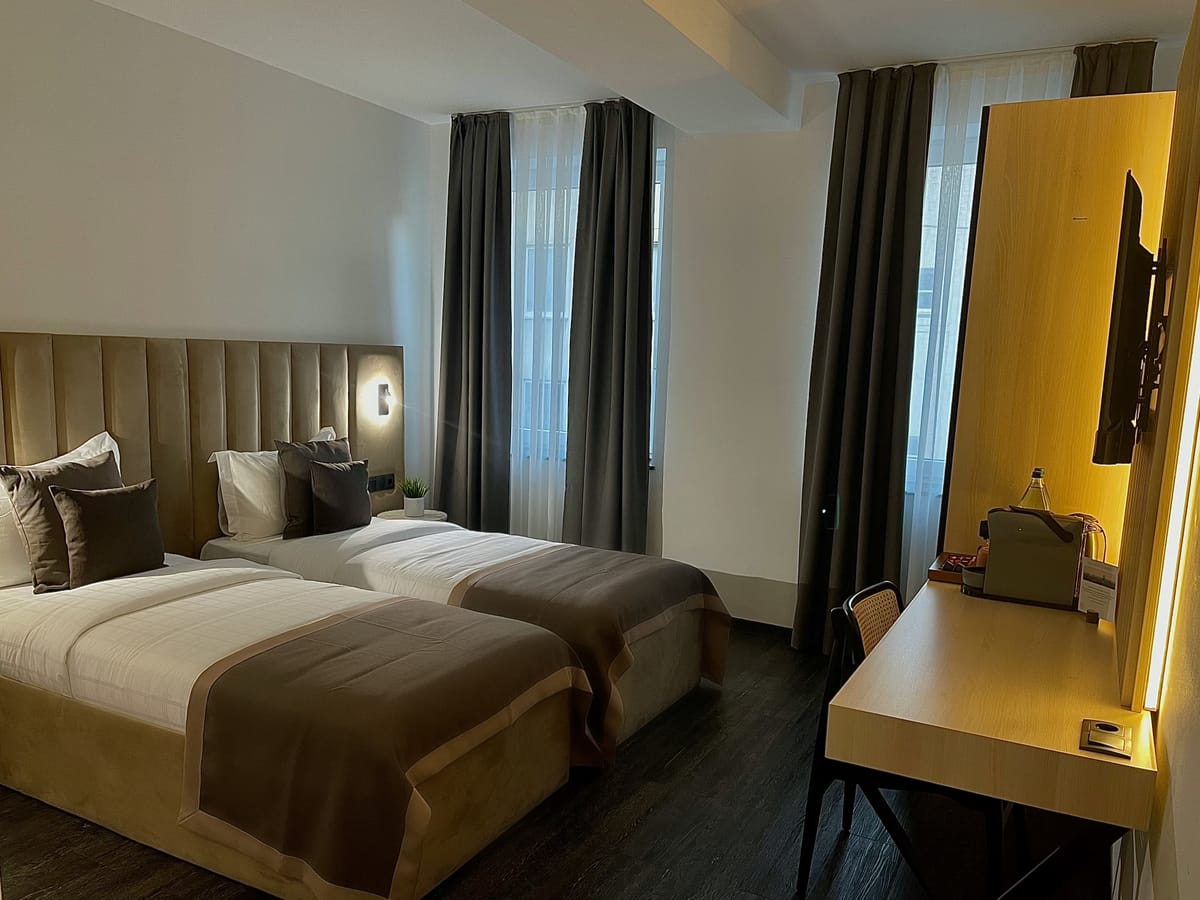 Bayer's City Hotel — 2