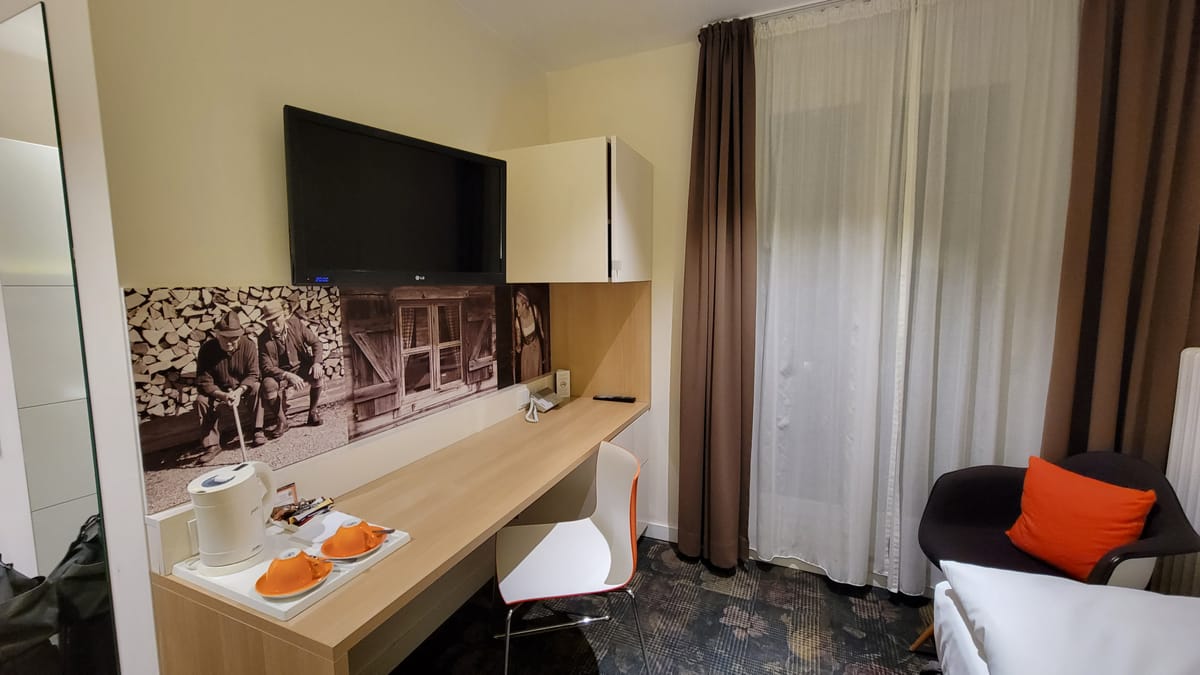 Boutique Hotel Atrium München — 5