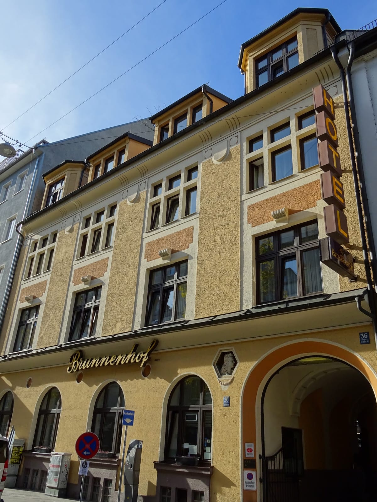 Brunnenhof City Center Hotel — 5
