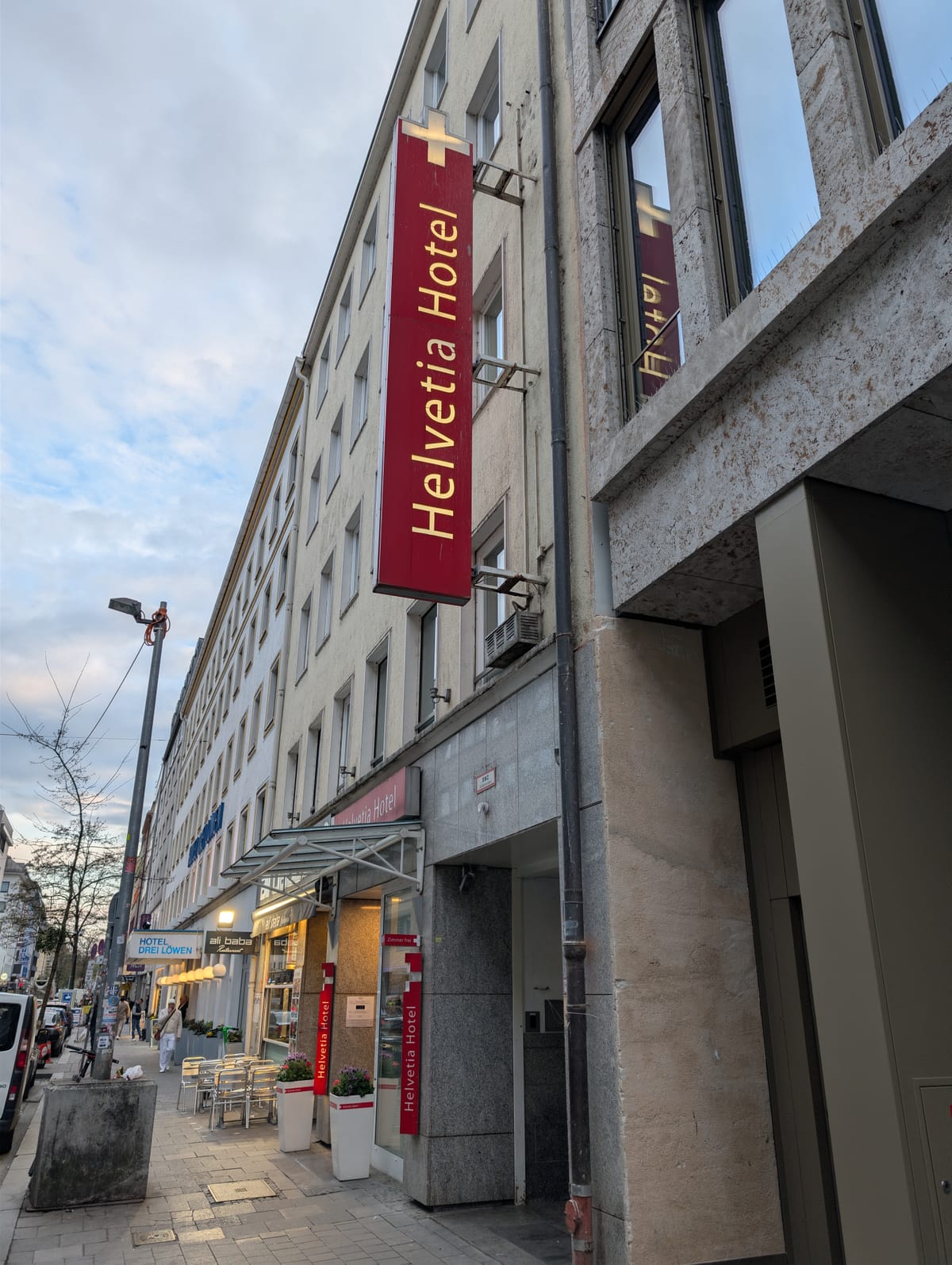Helvetia Rooms - Self Check-In — 1