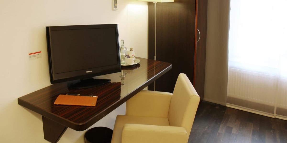 Helvetia Rooms - Self Check-In — 5