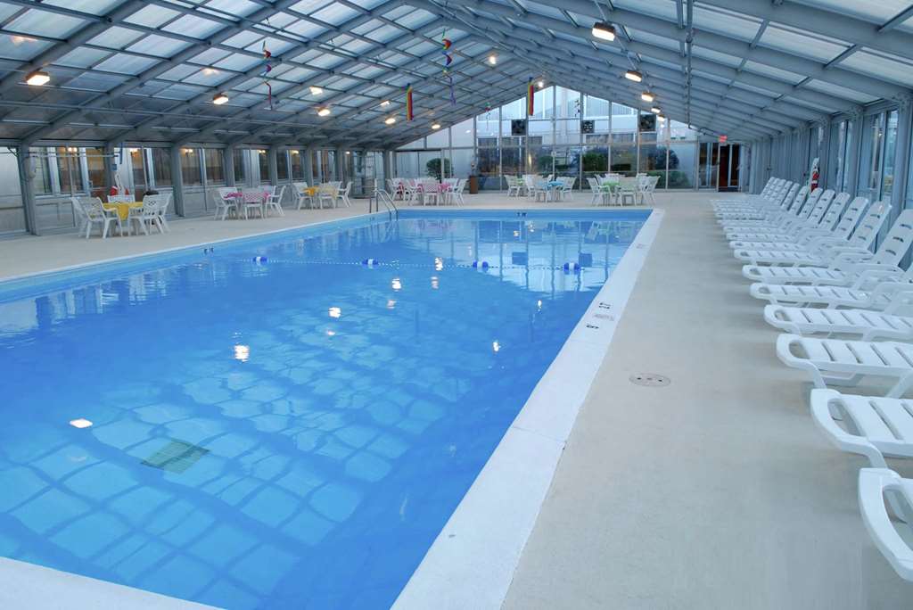 DoubleTree by Hilton Hotel Libertyville - Mundelein — 3